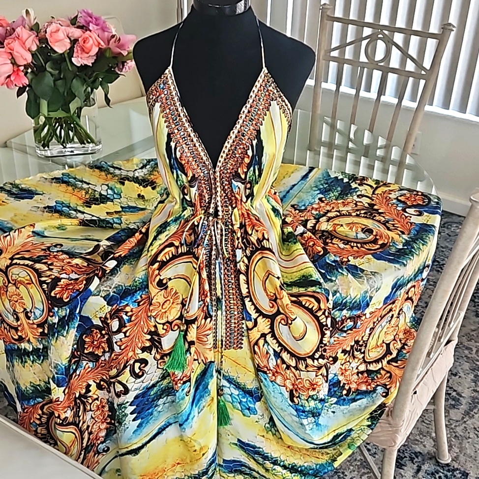 Summer. True Colours Beautiful Dress